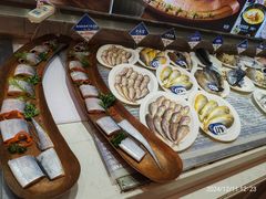 -品海楼·大连海胆锅贴馆(东港店)