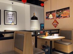 -江渔儿酸菜鱼(万科东荟城店)