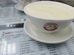 -义顺牛奶公司