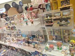 -泡泡玛特POPMART (北京超极合生汇店)