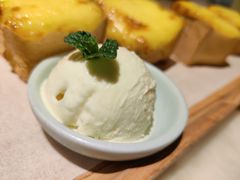 面包诱惑-弄堂里(西溪龙湖天街店)