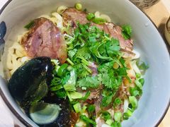 烧椒牛腱拌面-面乙新派手擀面(大悦城店)