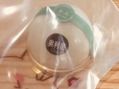 -蜜蜂小象·榴莲千层蛋糕(时代汇11栋店)
