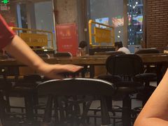 -管氏翅吧(中关村店)