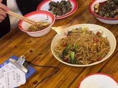 -冶建镜子·老南昌大排档·江西虾王(总店)