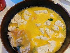-巷子宽·酸菜鱼(迪士尼小镇店)