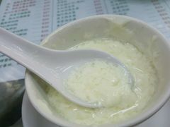 -义顺牛奶公司(新马路老店)