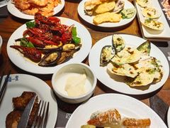 -四海一家自助餐(益田假日广场店)