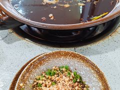 -谭记石锅鱼府(三道堰店)