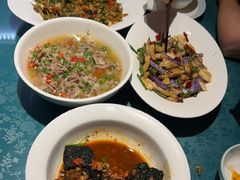 -呷湘厨·鱼汤捞饭·剁椒鱼头·湘菜(国家会展中心店)