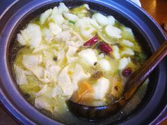 -周鱼小馆石锅酸菜鱼(活力汇店)