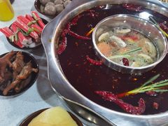 -正贰捌经重庆老火锅(建设路店)