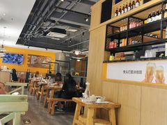大堂-木屋烧烤(西城天桥店)