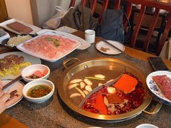 -小天鹅火锅·一线江景洪鼎旗舰店(洪崖洞店)