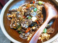 土家锅气爆鸡杂-吃饭皇帝大(合生汇店)