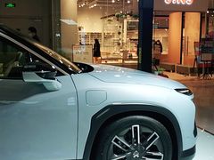 -蔚来空间(北京颐堤港店)