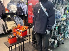 -迪卡侬(越秀公园店)