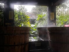 -融汇温泉
