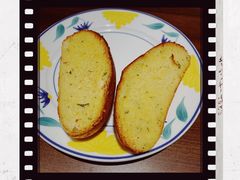 特制蒜香面包-萨莉亚意式餐厅(苏州泉屋店)