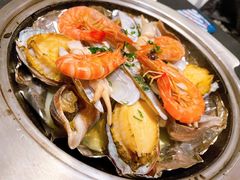石锅原汁海鲜汇-鲁采LU STYLE(新天地店)