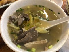 标配酸菜猪杂汤饭-陈记汤饭(水巷口店)