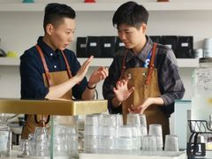 -UNI UNI(环亚凯瑟琳店)