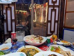 -旺角小渔村·海肠捞饭开创者(环山路店)