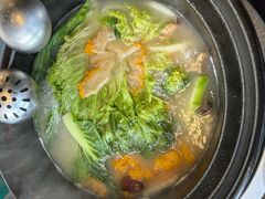 -野菌皇海景野生菌火锅(滨海大道店)