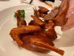 玻璃烧乳鸽-利苑酒家(宜安广场店)