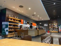 -星巴克臻选(济南万达店)