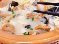 -郑庄脂渣海鲜楼(九水路店)
