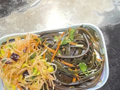 -鱼窝棚柴火铁锅炖(富山屯店)