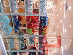 -名创优品(江南新地店)