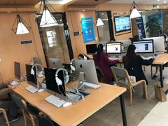 -沃尔得国际英语(泉城路校区)