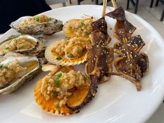 -覃记海鲜美食餐厅