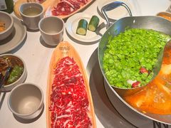-左庭右院鲜牛肉火锅(金山万达店)