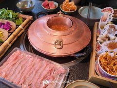 -菌自由丨野生菌火锅特色庭院餐厅(丽江古城店)