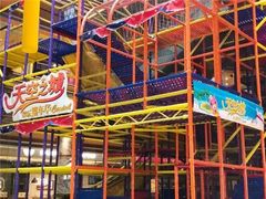 -天空之城欢乐嘉年华苏州店(环球188广场店)