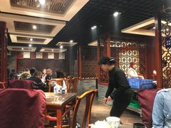 大堂-老兰家传统烧烤炒菜泡馍(小南门店)