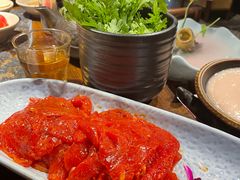 -老牌坊云南鱼豆花火锅(哈西万达店)