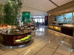 自助取餐区-厦门悦华酒店·绿庭主题自助餐厅