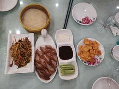 -六和聚传统烤鸭.天津菜(和平店)