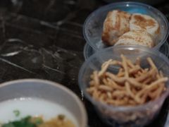 -正南齐北·老街糯米团(洪崖洞店)