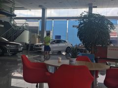 -上海先进东风标致雪铁龙4S店(青浦店)