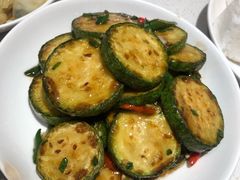 -泉上·发现DISCOVERY ·黔菜餐厅(银海元隆广场店)