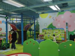 -莫莉幻想儿童乐园(北京昌发展万科店)