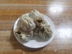 重油烧麦配茶-德润福严氏烧麦总店(友谊路总店)
