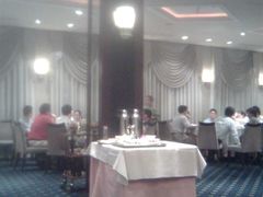 -御花园·粤菜·海鲜火锅(中山公园店)