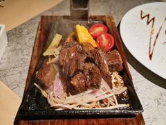 铁锄牛排-穹六人间 people 6(岳阳路店)