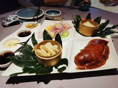 梧桐四味烤鸭-梧桐北京烤鸭·铜锅涮肉(海岸城店)